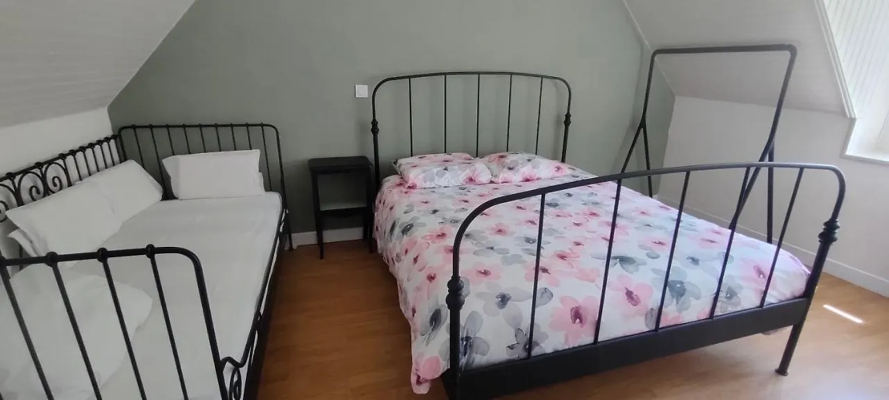 Holiday home Cap Sur Le Guillec Villa Sibiril France