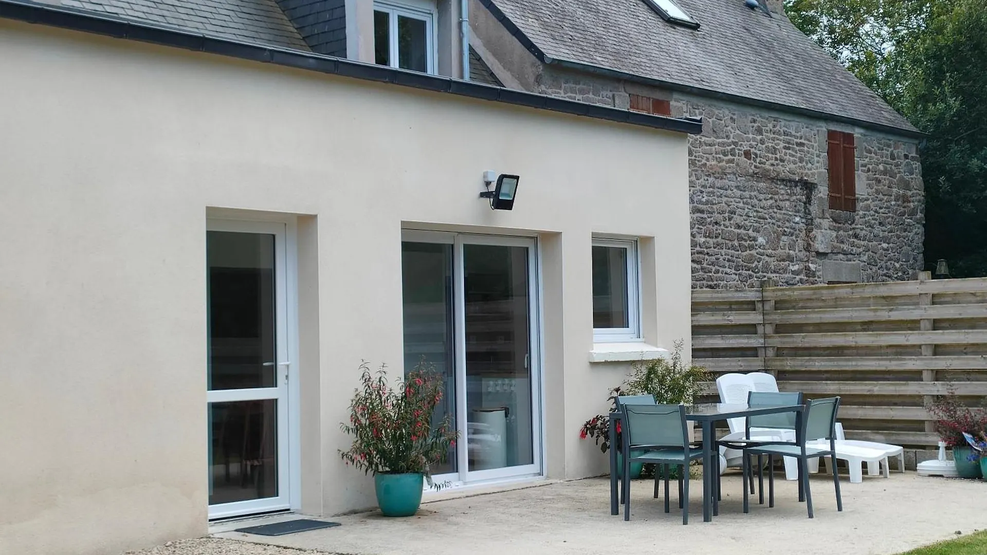 Cap Sur Le Guillec Villa Sibiril Holiday home
